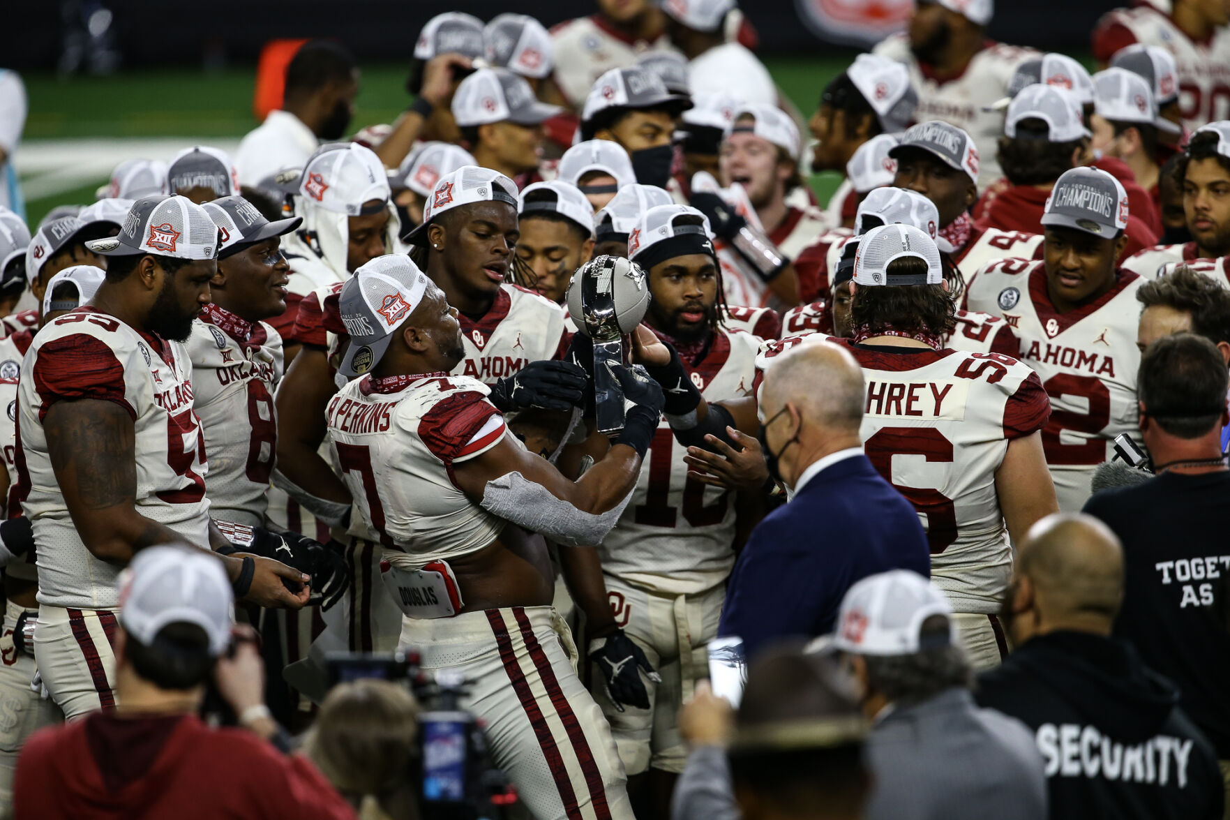 Sooners celebrate